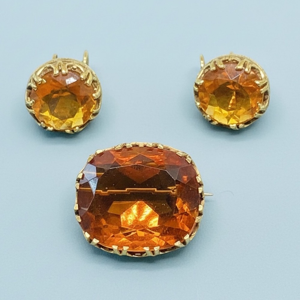 Vintage Accessocraft NYC Amber Glass Brooch & Earrings Set Gold Tone Signed
